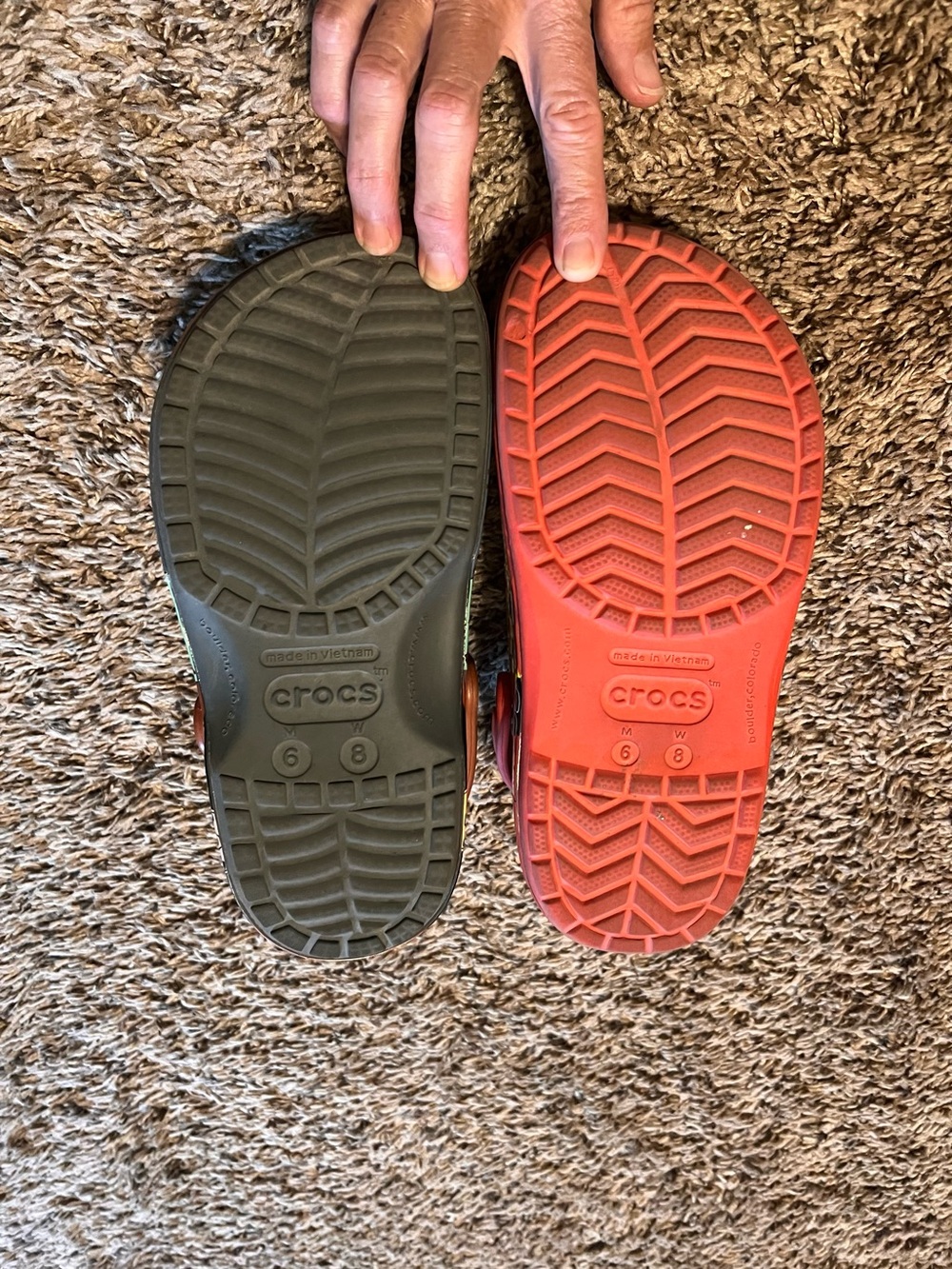 CROCS Sandals - Lightning & Tow Mater Style - Picture 3 of 3